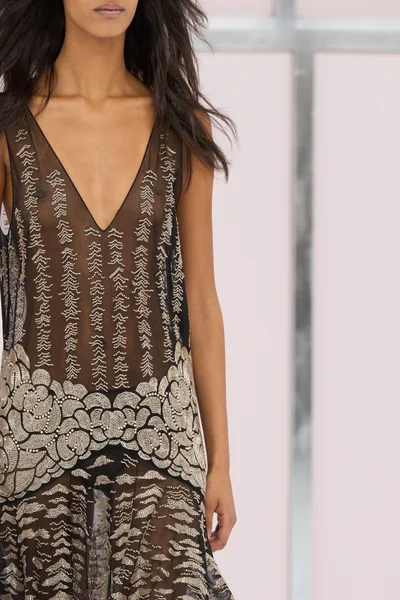 Look 8